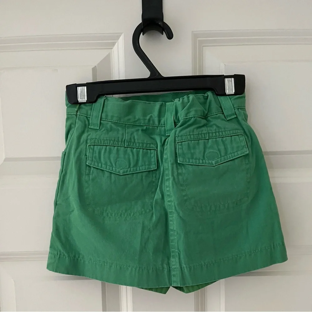 Girls Gymboree shirt and skort combo-Apple School themed Preschool size 4